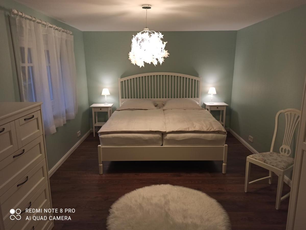 Schoene 77Qm Wohnung In Gehobener Lage Direkt Am Wald Rodenbach  Екстериор снимка