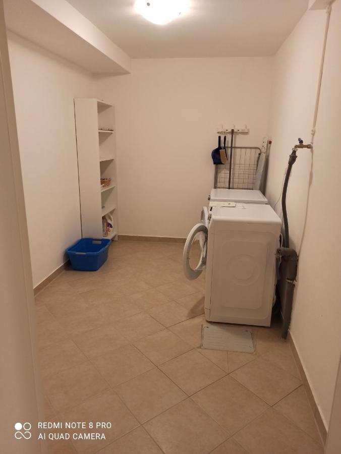 Schoene 77Qm Wohnung In Gehobener Lage Direkt Am Wald Rodenbach  Екстериор снимка