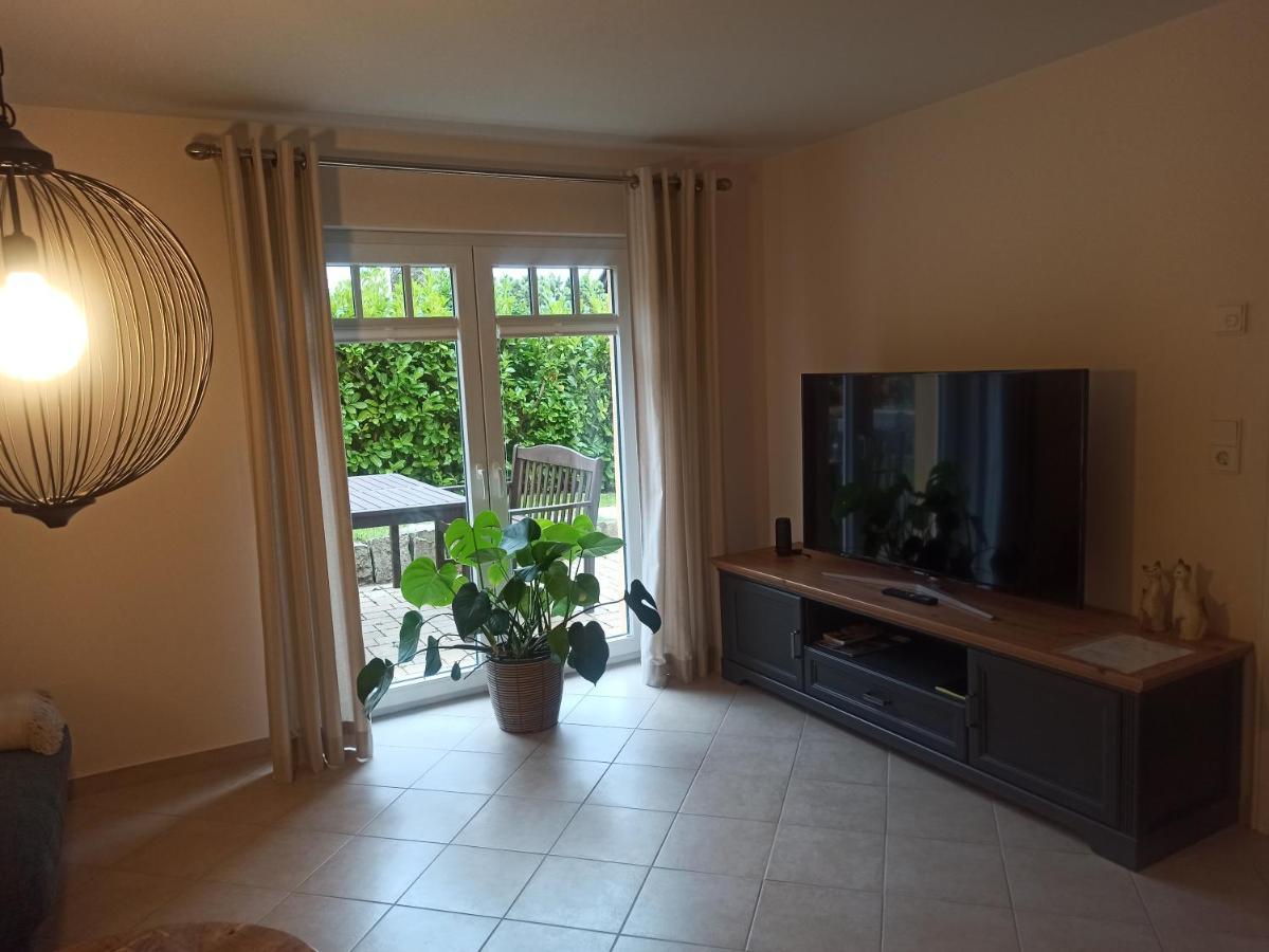 Schoene 77Qm Wohnung In Gehobener Lage Direkt Am Wald Rodenbach  Екстериор снимка